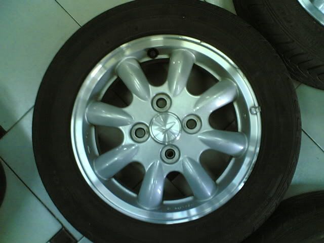 04072008001.jpg