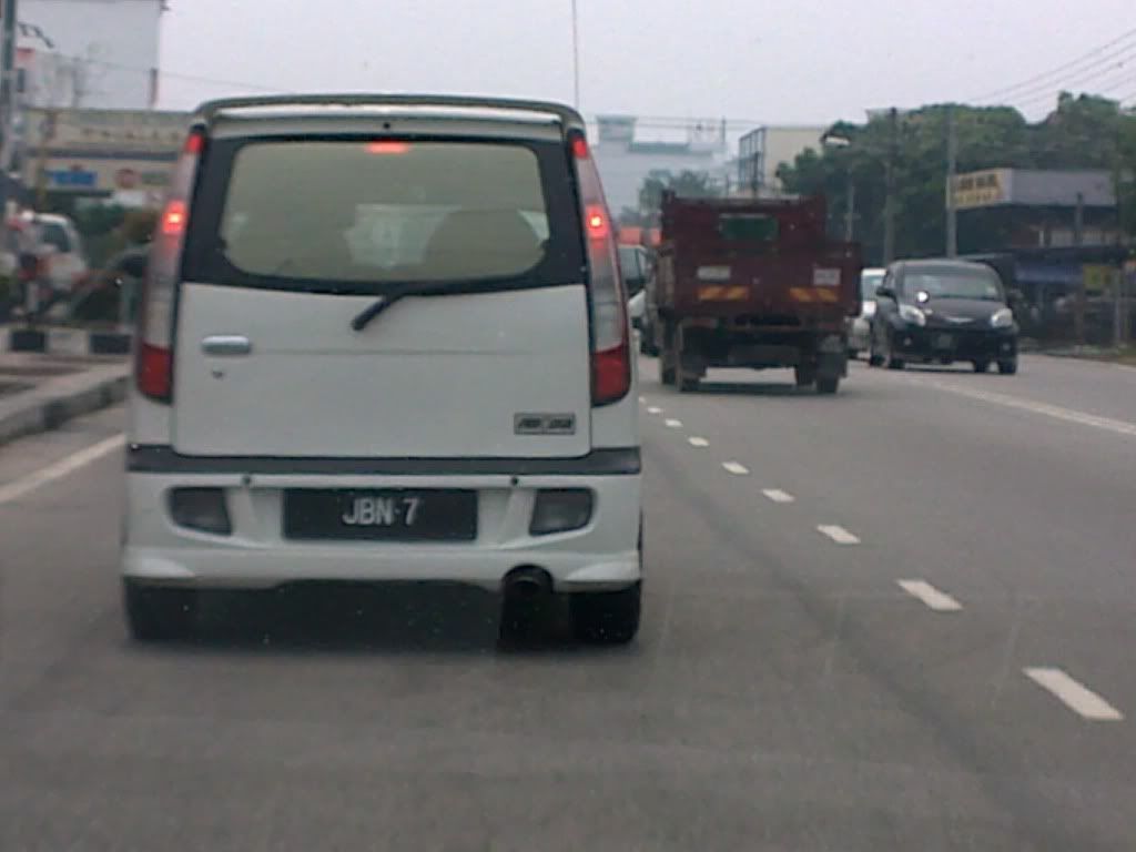 21102010218.jpg