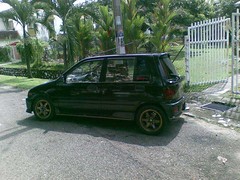 2529947284_6a0028a89b_m.jpg