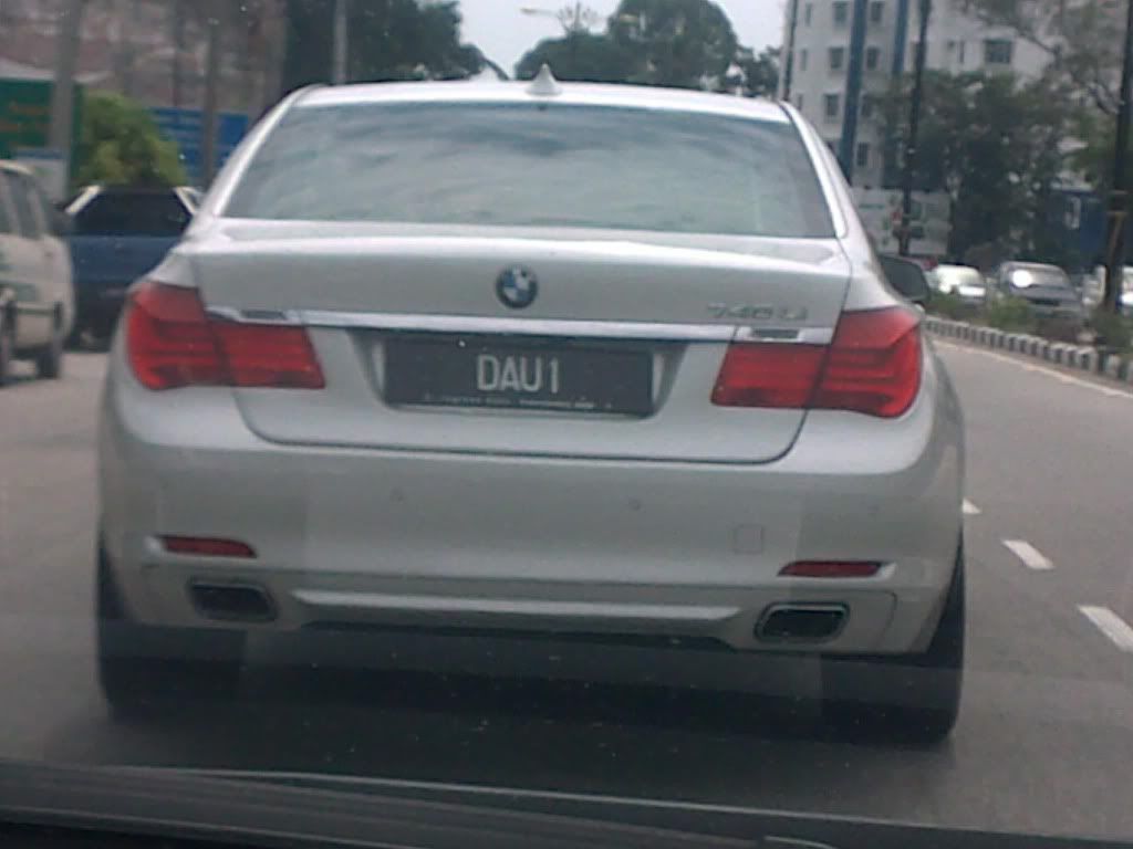 29102010289.jpg