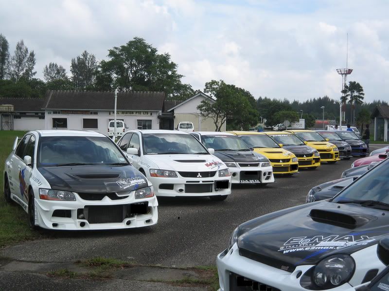 365949469_30eca5fae1_b.jpg