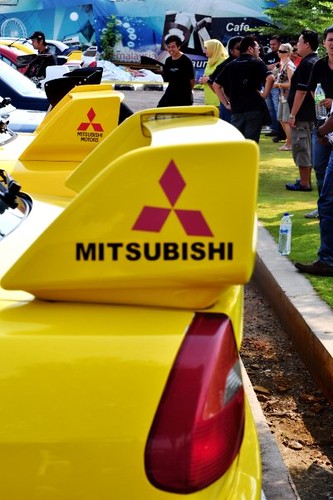 4042031555_6ef2c9af02.jpg