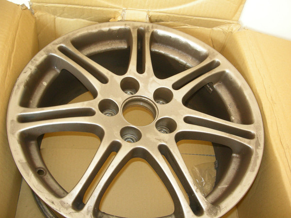819096279_jDLC2-M.jpg