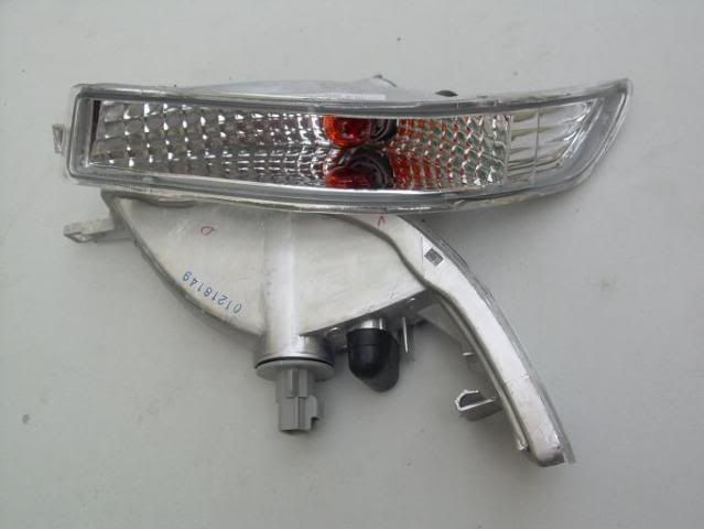 AE100BumperLamp.jpg