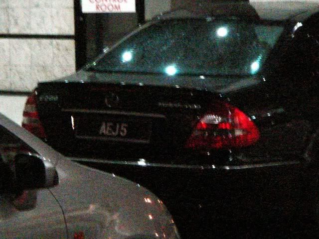 AEJ5-MercedesE200.jpg