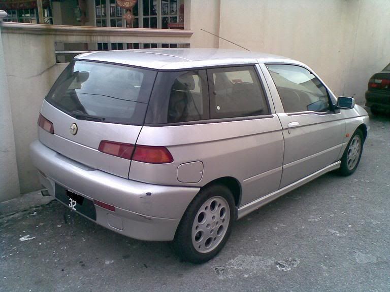 AlfaRomeo145.jpg