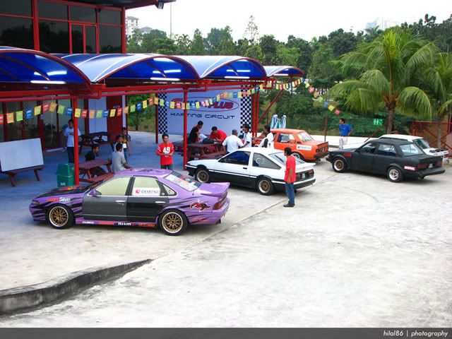 AngleD5SNDCar2.jpg