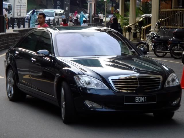 BDN1-MercedesS500.jpg