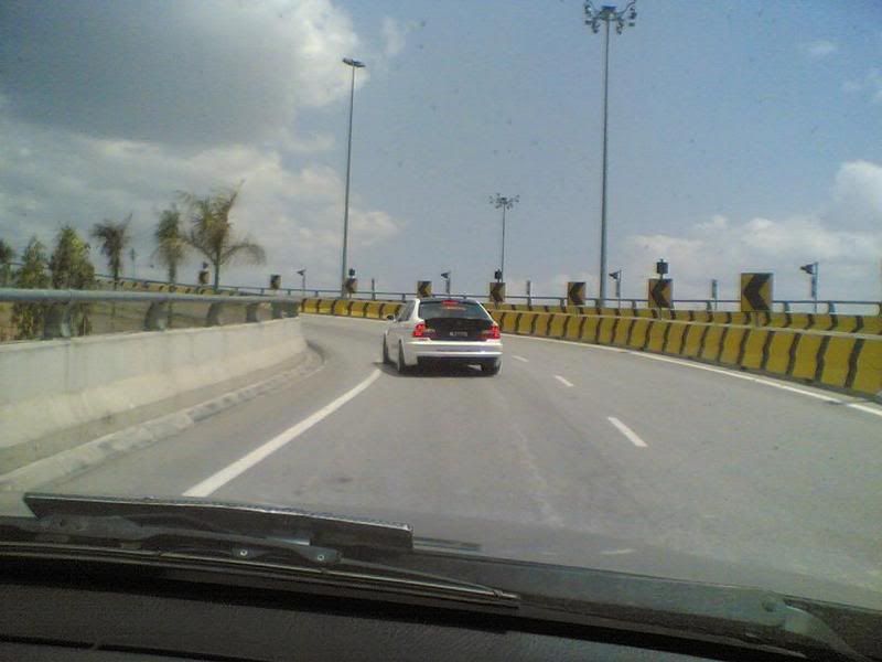 BMW.jpg