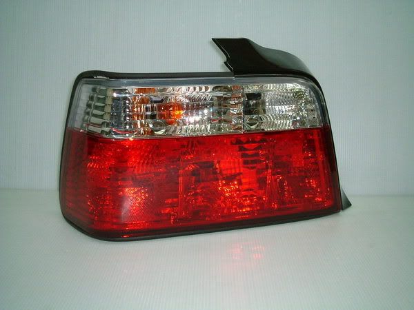 BMWE36crystaltaillamp.jpg