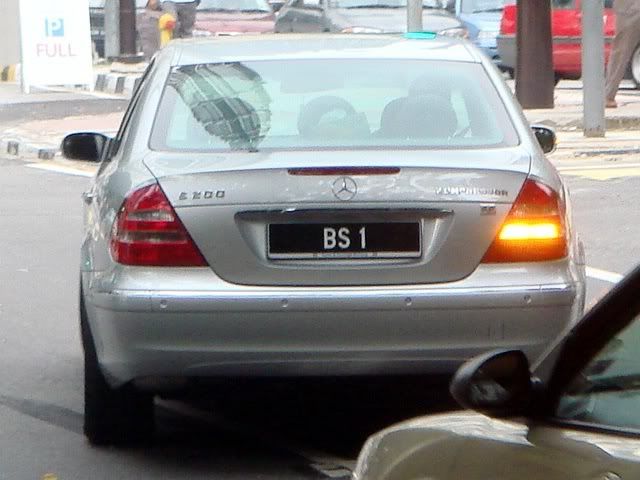 BS1-MercedesE200.jpg