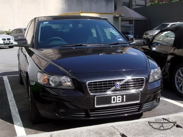 DB1-VolvoS40.jpg