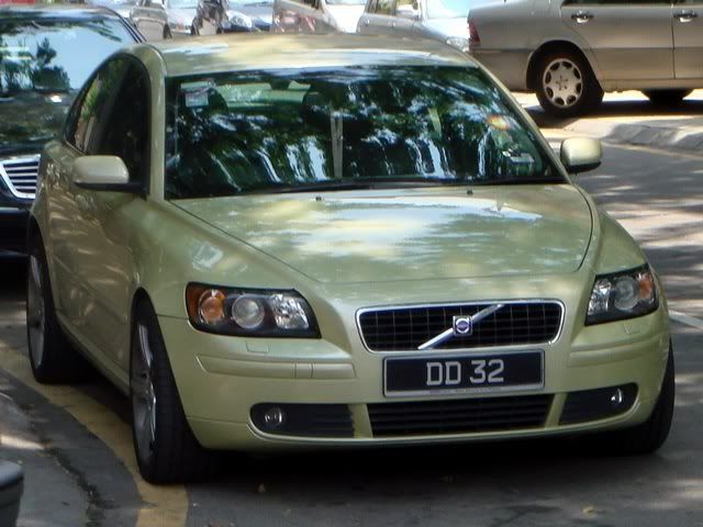 DD32-VolvoS40.jpg