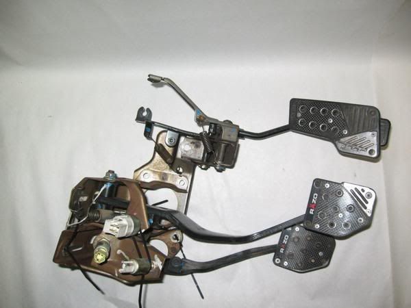 EKPedalSet.jpg
