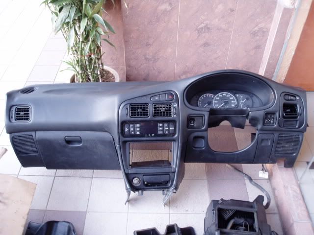 evo1dash.jpg
