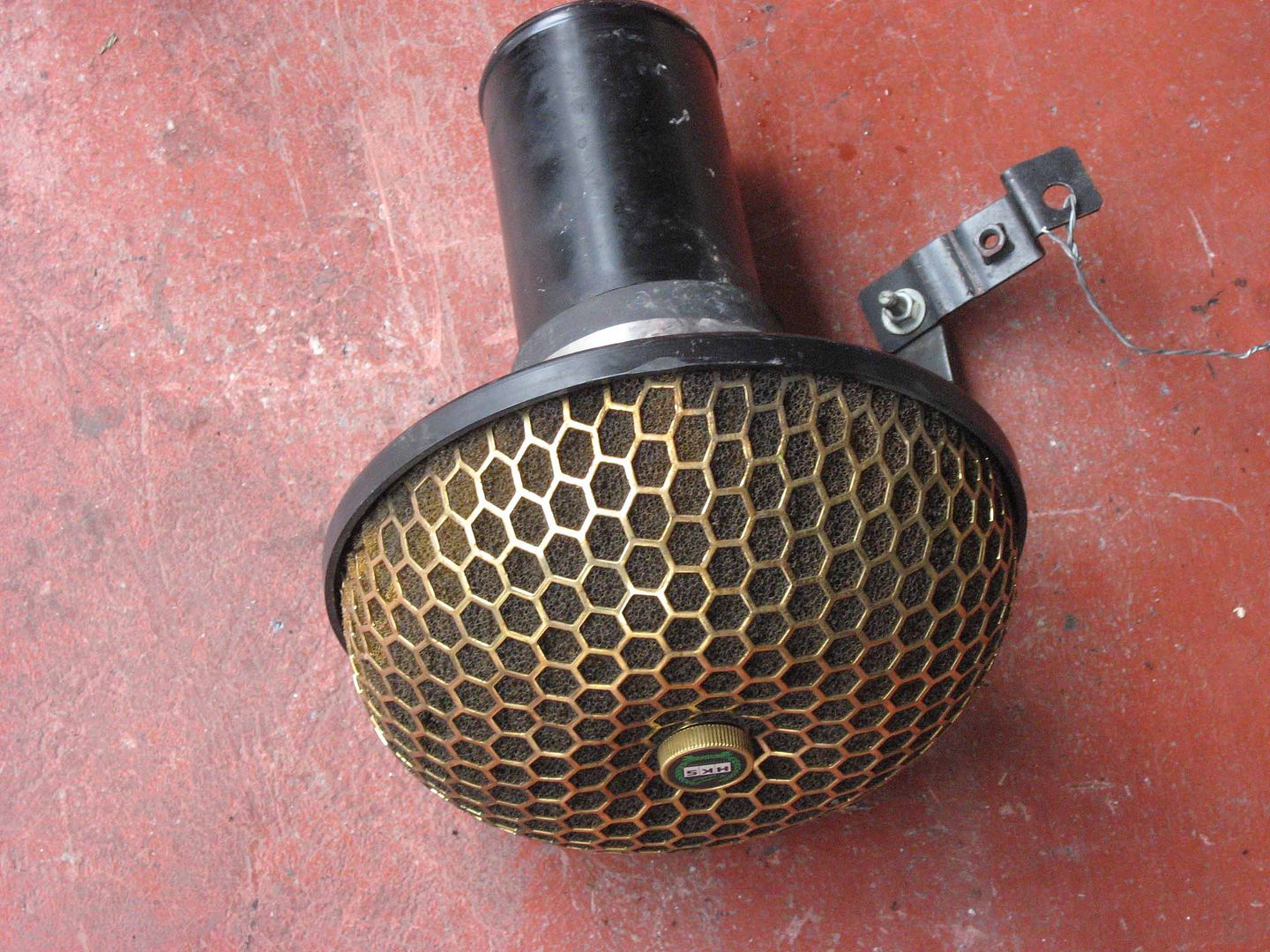HKShoneycombgold80mmRM150.jpg