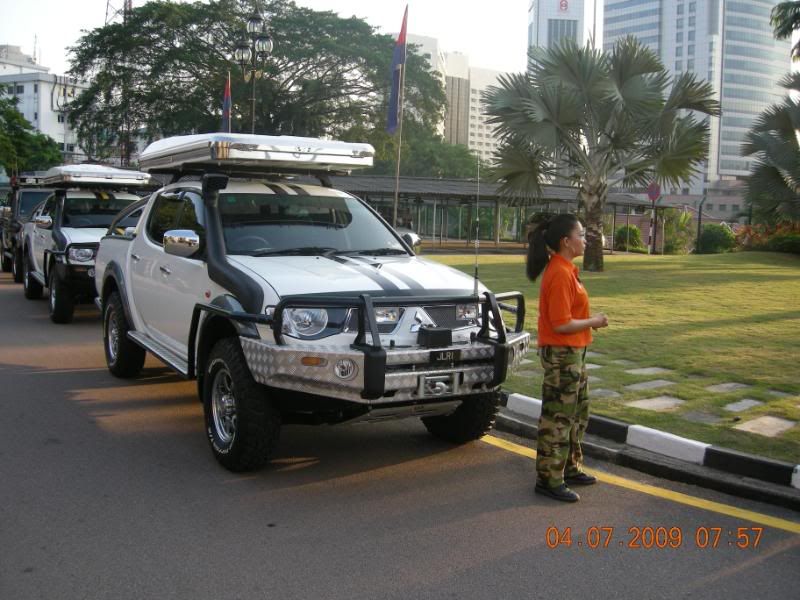 JLR1.jpg