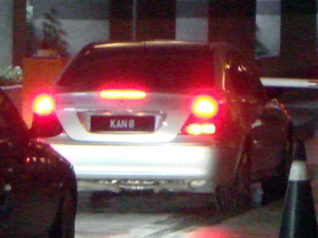 KAN8-MercedesE-Class.jpg