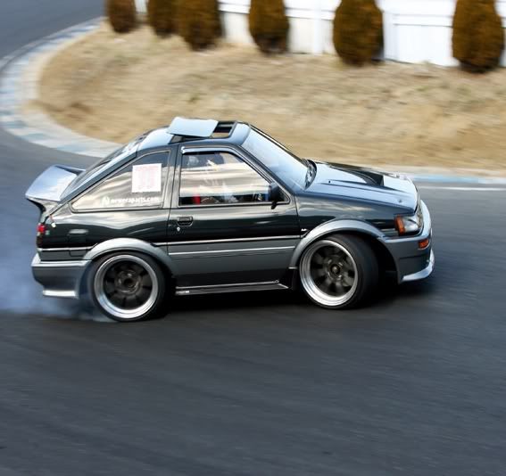 Mini_AE86.jpg