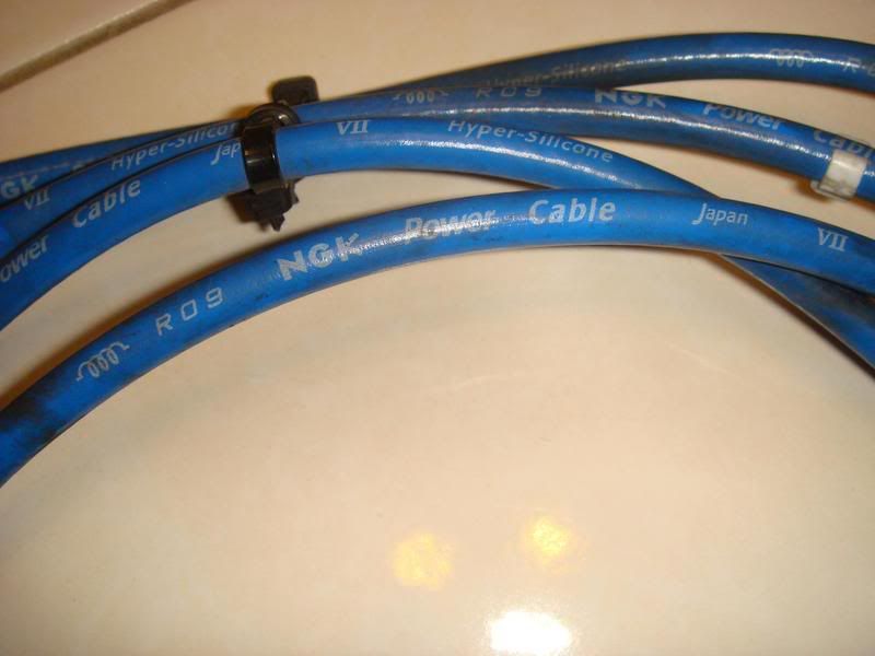 NGKJAPANSPARKPLUGCABLEcloseup.jpg