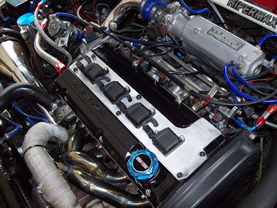nice+engine+bay.jpg