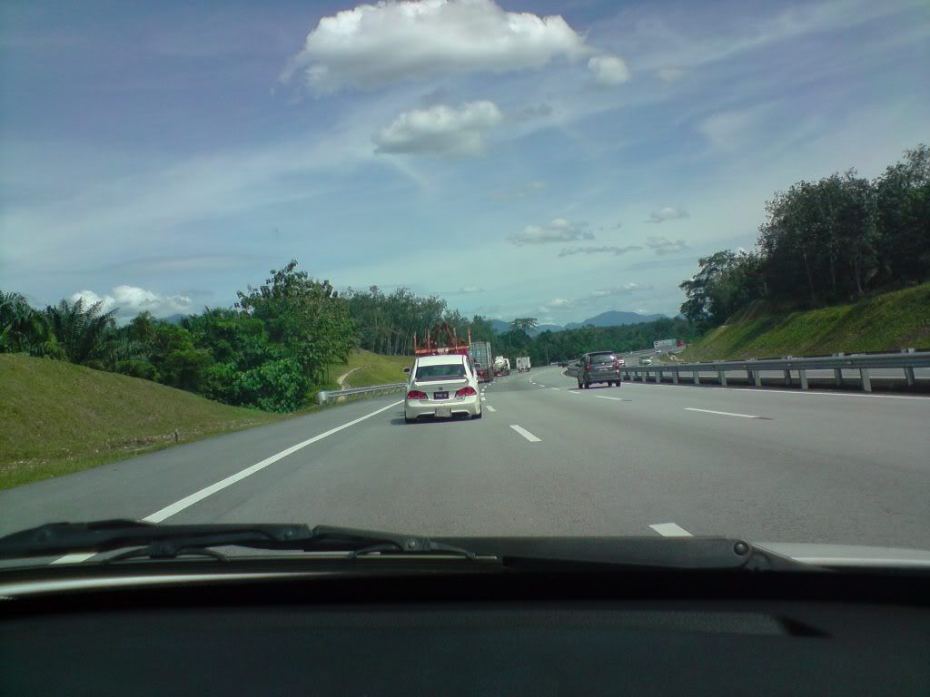 P251008_1504.jpg