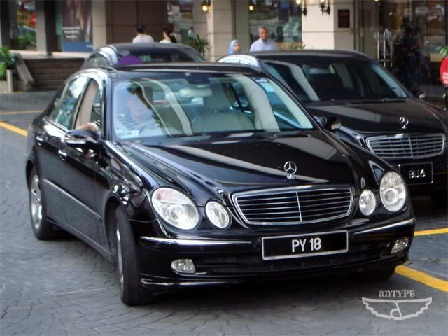 PY18-MercedesE200.jpg