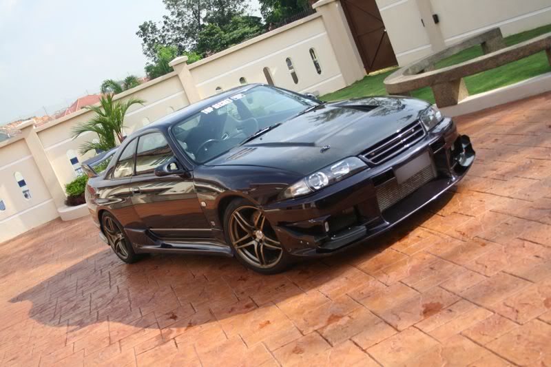 r33_28.jpg