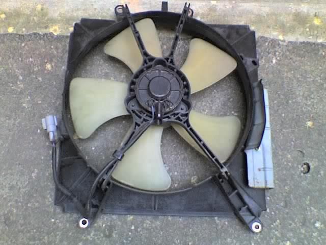 RADIATORFAN.jpg