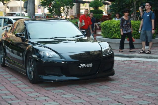 RX7048-1.jpg