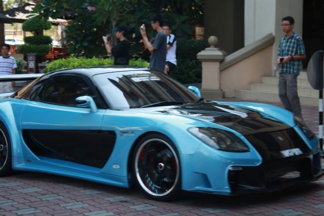 RX7064-1.jpg