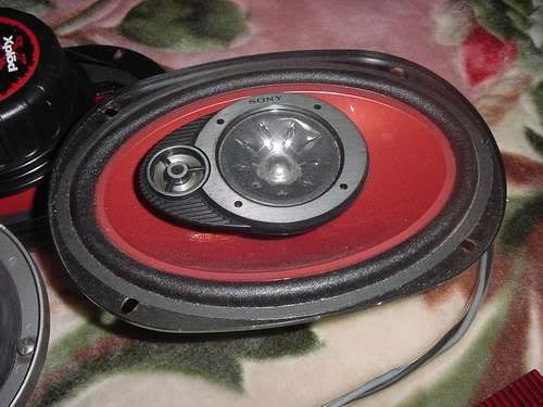 speaker1.jpg