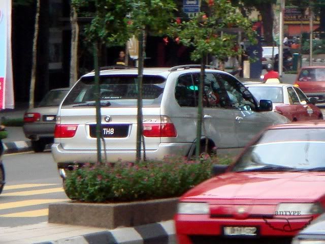 TH8-BMWX5.jpg