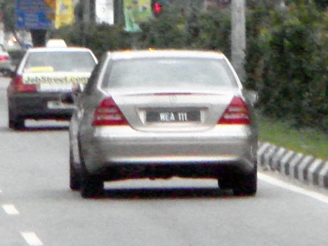 WEA111-MercedesE-Class.jpg