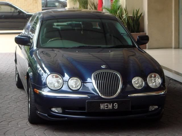 WEM9-JaguarS-Type.jpg