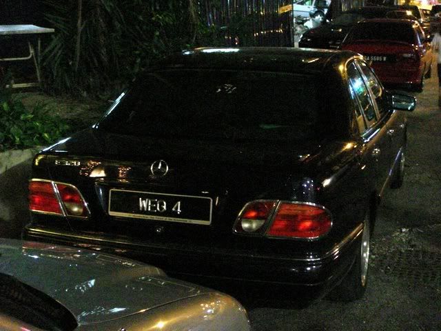 WEQ4-MercedesE320.jpg