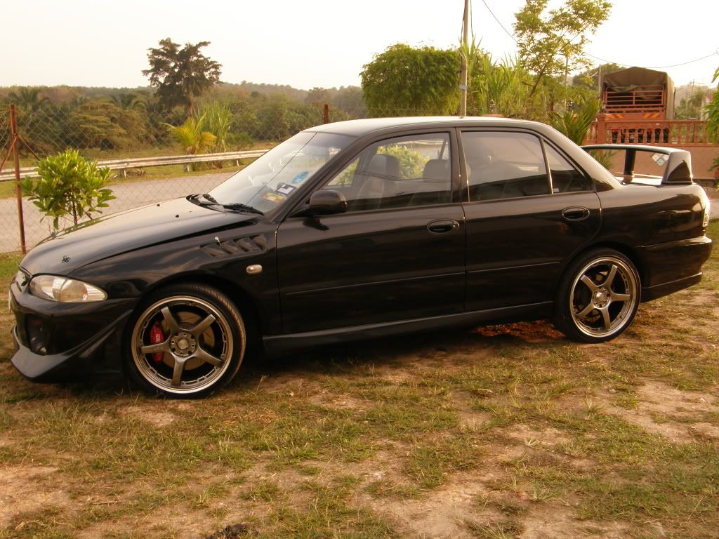 WiraEvo3Pics2.jpg