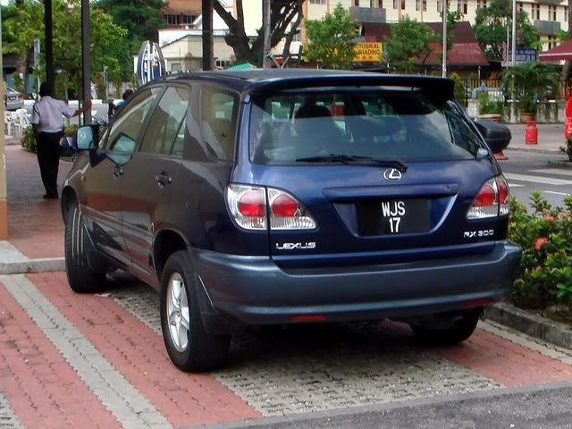 WJS17-LexusRX300.jpg