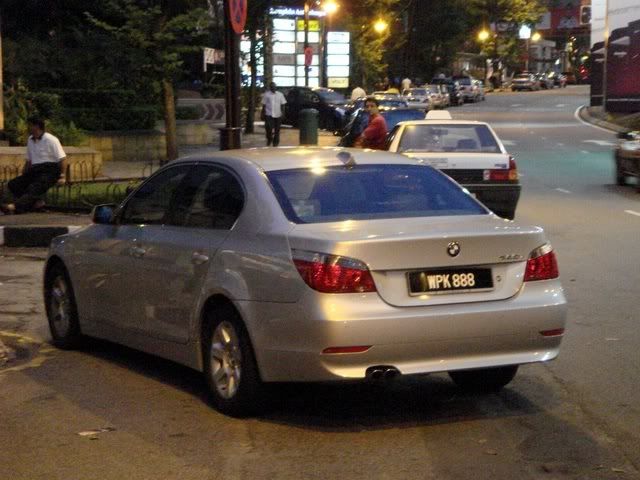 WPK888-BMW520i.jpg